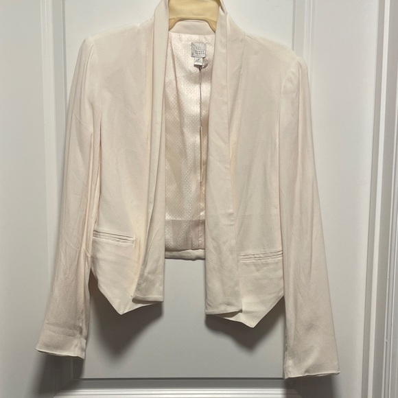 LC Lauren Conrad Jackets & Blazers - NWT LC Lauren Conrad Blazer